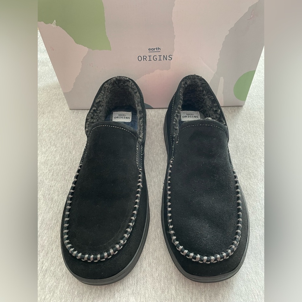 Earth Origins Men’s Size 11 Black Enfield Slippers New in Box